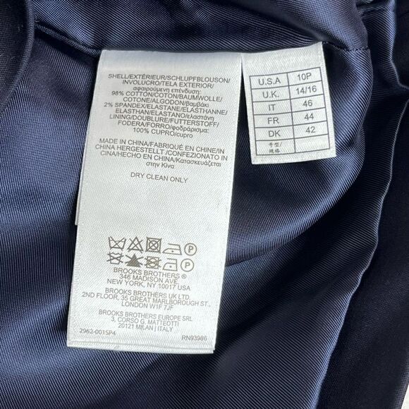 Brooks Brothers NWT navy blue tailored short sleeve top with embroidered sleeves - Picture 12 of 13